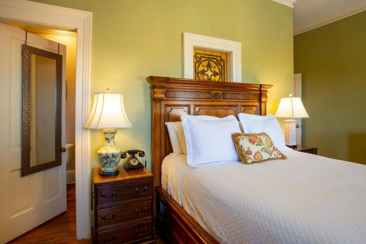 The Gastonian, Historic Inns Of Savannah Collection (Adults Only) 4*,  United States